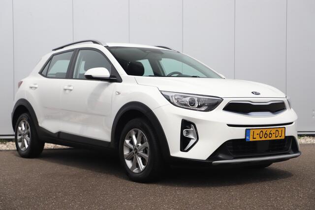 KIA Stonic 1.0 T-GDi MHEV DynamicLine Navigatie Achteruitrijcamera Carplay Android Clima Cruise Control