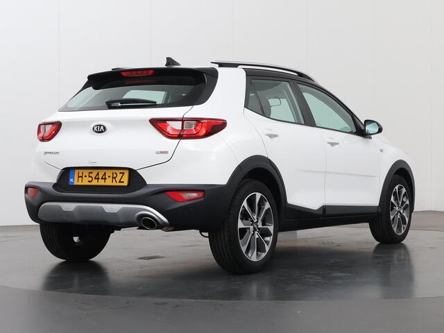 KIA Stonic 1.0 T-GDi DynamicLine | Navigatie | Apple Carplay/Android Auto | Parkeercamera | Airco | Cruise Control |
