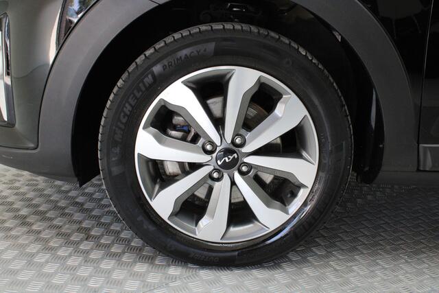 KIA Stonic 1.0 T-GDi MHEV DynamicPlusLine | automaat | climate | pdc achter + camera | navigatie | carplay | cruise control | bluetooth | keyless