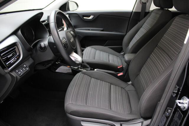 KIA Stonic 1.0 T-GDi MHEV DynamicPlusLine | automaat | climate | pdc achter + camera | navigatie | carplay | cruise control | bluetooth | keyless