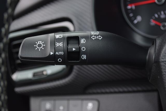 KIA Stonic 1.0 T-GDi MHEV GT-Line | Cruise Control | Navigatie | Camera | Stoel+Stuur-Verwarming | Keyless | Tot 10Jr. Kia-Garantie