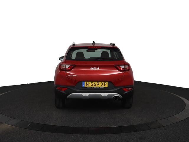 KIA Stonic 1.0 T-GDi MHEV DynamicLine - Climate control - Navigatie - Cruise Control - Camera - Parkeerhulp achter - Fabrieksgarantie tot 02-2029