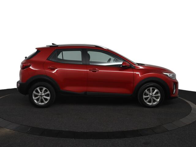 KIA Stonic 1.0 T-GDi MHEV DynamicLine - Climate control - Navigatie - Cruise Control - Camera - Parkeerhulp achter - Fabrieksgarantie tot 02-2029