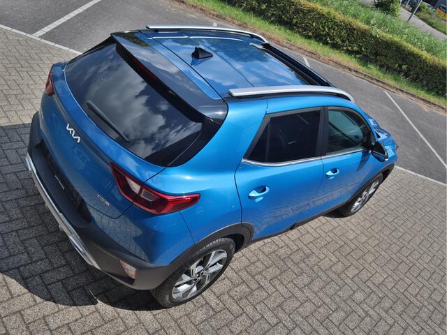 KIA Stonic 1.0 T-GDi MHEV GT-PlusLine 120 PK | Schuif-kanteldak | Stoel en Stuurverwarming | Tot 10 jr. Garantie