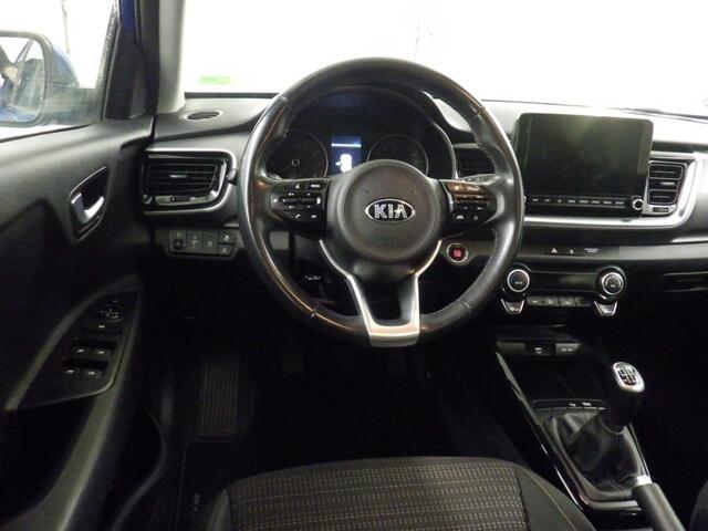 KIA Stonic 1.0 T-GDi MHEV DynamicPlusLine (100PK), 1e-Eig & Keurig-Onderh., NL-Auto, Navigatie/Apple-Carplay/Android-Auto, Keyless-Entry/Start, LM.-Velgen-16Inch, Parkeersensoren, Achteruitrijcamera, Adaptive-Cruisecontrol, Lane-Assist, Privacy-Glas