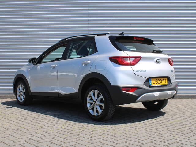 KIA Stonic 1.0 T-GDi MHEV DynamicLine | Airco | Navi | Camera | Cruise | 15" LM | All season | PDC |