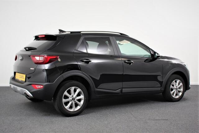 KIA Stonic 1.0 T-GDi 101pk Advance | Navigatie | Climate Control | Camera | Parkeer Sensoren | Lichtmetalen Velgen | Led | Stoel en Stuurverwarming |