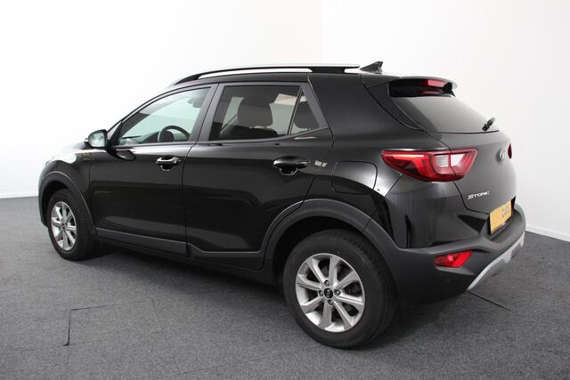 KIA Stonic 1.0 T-GDi 101pk Advance | Navigatie | Climate Control | Camera | Parkeer Sensoren | Lichtmetalen Velgen | Led | Stoel en Stuurverwarming |