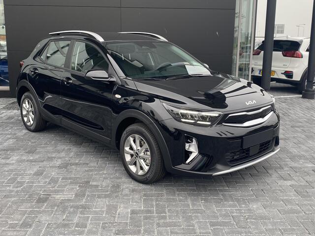KIA Stonic 1.0 T-GDi MHEV DCT7 DynamicLine Snel leverbaar | Achteruit Camera | Climate Control | Apple Carplay/Android auto | Elektrische ramen | Cruise Control |