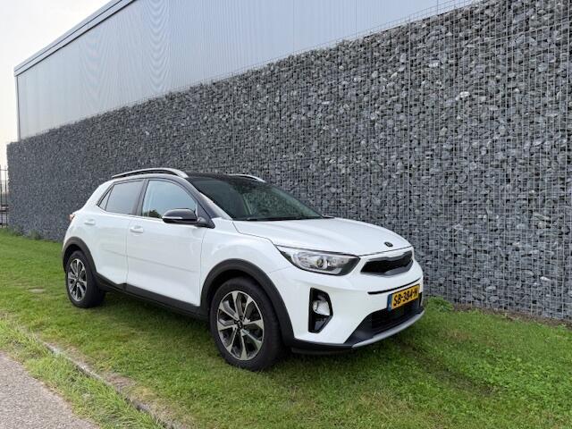 KIA Stonic 1.0 T-GDi EXECUTIVELINE CLIMA/CRUISE/NAVI
