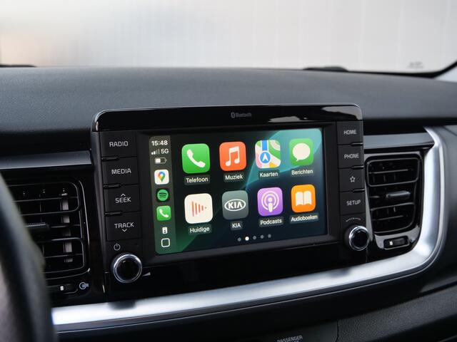 KIA Stonic 1.0 T-GDi 120pk DynamicLine Navigatie / Camera / 17 Inch