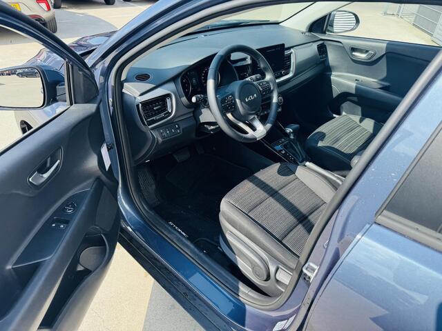 KIA Stonic 1.0 T-GDi MHEV DynamicLine Automaat DCT7 Clima | Navi | Cruise | Camera | PDC | DAB+
