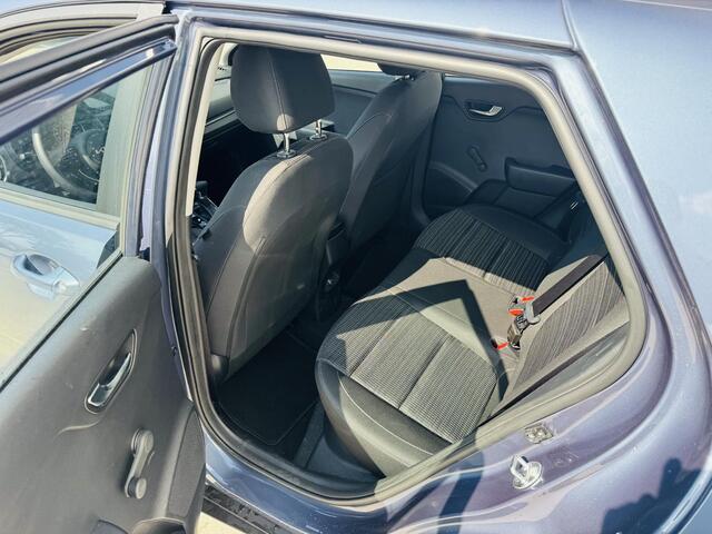 KIA Stonic 1.0 T-GDi MHEV DynamicLine Automaat DCT7 Clima | Navi | Cruise | Camera | PDC | DAB+