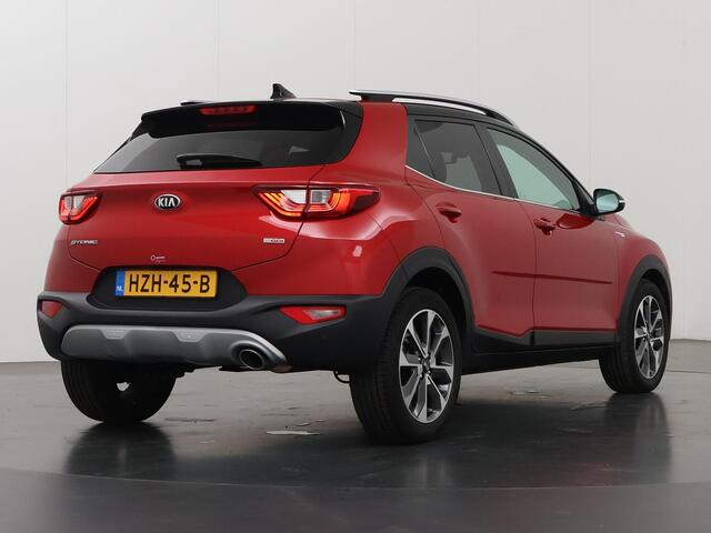 KIA Stonic 1.0 T-GDi ExecutiveLine | Lederen Bekleding | Stoel/Stuurwielverwarming | Dodehoekdetectie | Navigatie | Climate Control