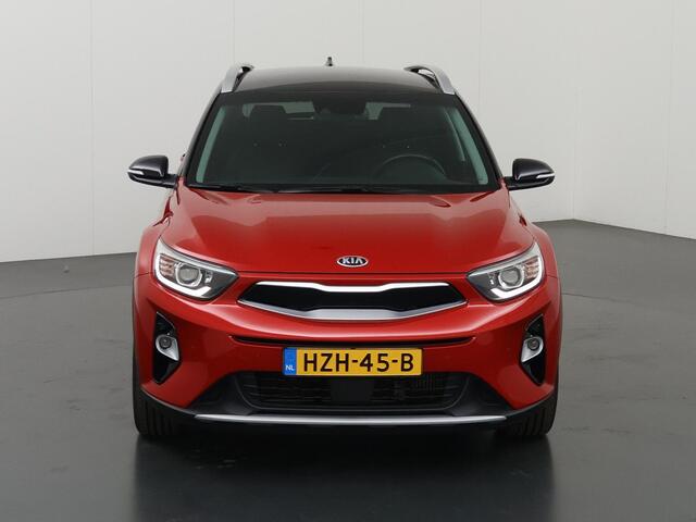 KIA Stonic 1.0 T-GDi ExecutiveLine | Lederen Bekleding | Stoel/Stuurwielverwarming | Dodehoekdetectie | Navigatie | Climate Control