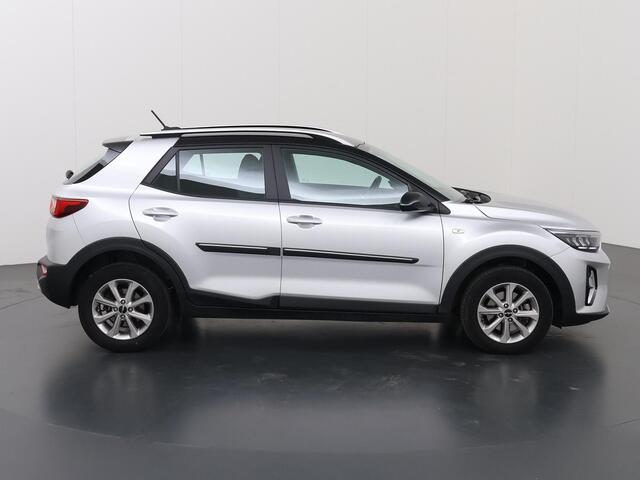 KIA Stonic 1.0 T-GDi MHEV DynamicLine | Parkeercamera | Bluetooth | Airco | Cruise Control | Navigatie via Carplay |