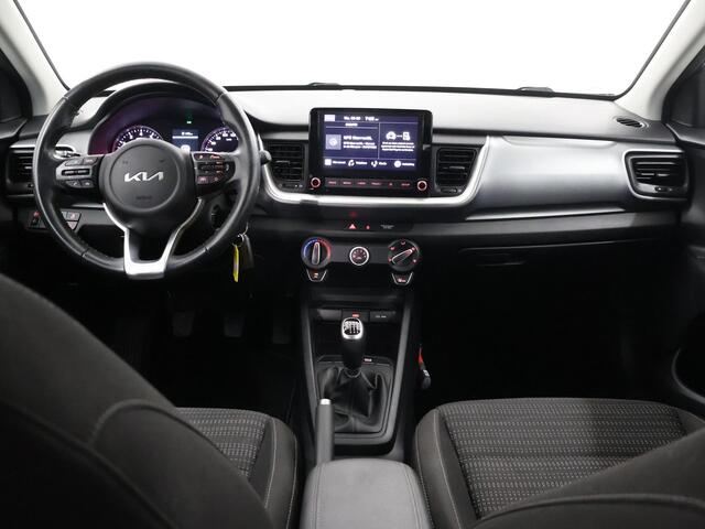 KIA Stonic 1.0 T-GDi MHEV DynamicLine | Parkeercamera | Bluetooth | Airco | Cruise Control | Navigatie via Carplay |