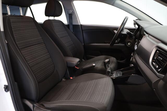 KIA Stonic 1.0 T-GDi MHEV DynamicLine Navigatie