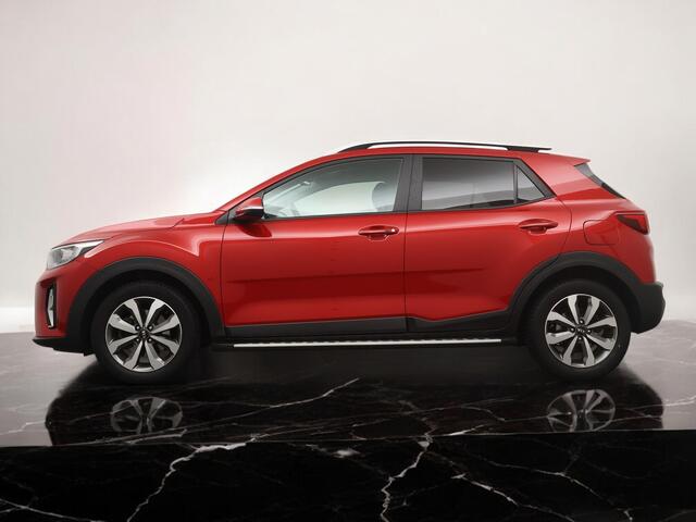 KIA Stonic 1.0 T-GDi MHEV DynamicPlusLine Navigatie - Camera - Climate control - Privacy glass - Keyless entry - Trekhaak - Fabrieksgarantie tot 02-2028