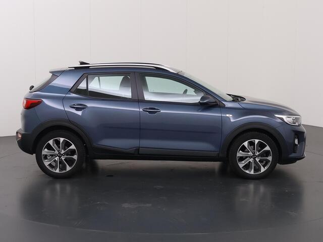 KIA Stonic 1.0 T-GDi DynamicLine | Navigatiesysteem | Parkeercamera | Cruise Control | Lederen Stuurwiel
