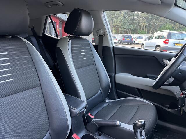 KIA Stonic 1.0 T-GDi Sports Edition Two Tone 1e Eign. Dealer Onderhouden