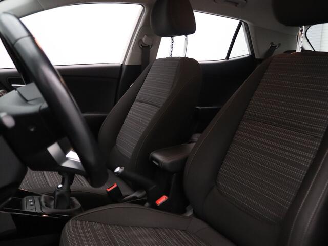 KIA Stonic 100pk T-GDi MHEV DynamicLine Camera | Adapt. Cruise | Navi | Parkeersens. achter | Trekhaak