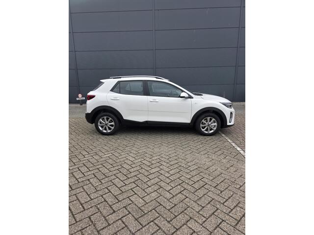 KIA Stonic DynamicLine MY25 1.0 T-GDi MHEV (100pk) 1.0 T-GDi ComfortLine Kia Stonic DynamicLine MY25 1.0 T-GDi MHEV (100pk)