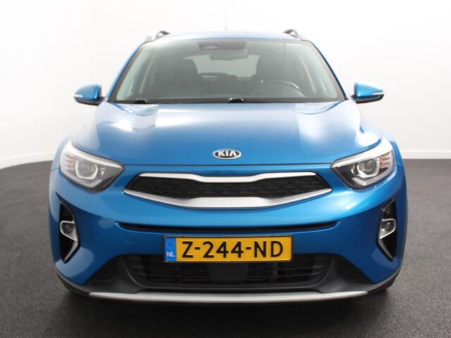 KIA Stonic 1.0 T-GDi 120pk DCT Prestige | Navigatie | Apple Carplay/Android Auto | Parkeersensor achter | Camera | Adaptive Cruise Control | Stoel-en stuurverwarming | Getinte ramen | Climatronic