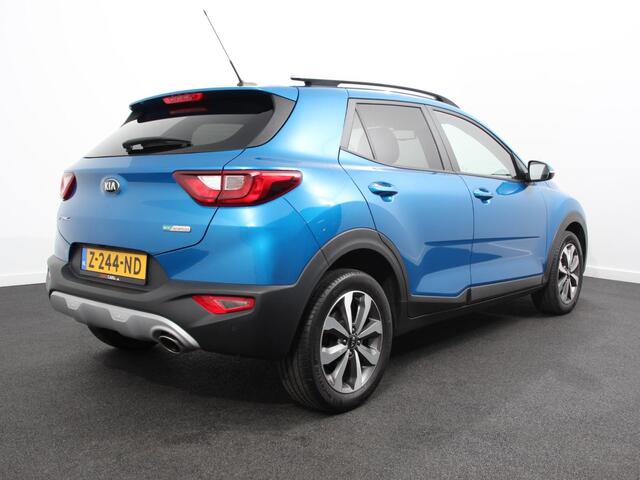 KIA Stonic 1.0 T-GDi 120pk DCT Prestige | Navigatie | Apple Carplay/Android Auto | Parkeersensor achter | Camera | Adaptive Cruise Control | Stoel-en stuurverwarming | Getinte ramen | Climatronic