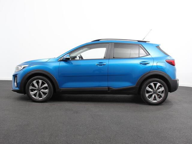 KIA Stonic 1.0 T-GDi 120pk DCT Prestige | Navigatie | Apple Carplay/Android Auto | Parkeersensor achter | Camera | Adaptive Cruise Control | Stoel-en stuurverwarming | Getinte ramen | Climatronic