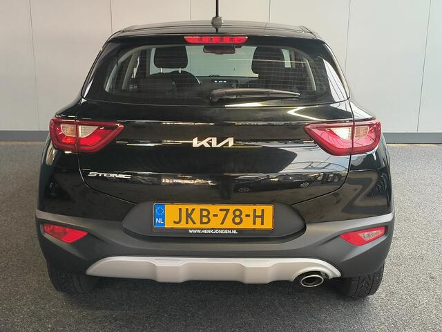 KIA Stonic 1.0 T-GDi MHEV Automaat uit 2022 Rijklaar + 12 maanden Bovag-garantie Henk Jongen Auto's in Helmond, al 50 jaar service zoals 't hoort!