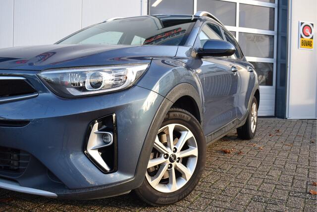 KIA Stonic 1.0 T-GDi MHEV DynamicLine | Camera | Trekhaak | NL-Auto | Apple Carplay/Android Auto