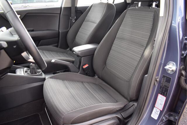 KIA Stonic 1.0 T-GDi MHEV DynamicLine | Camera | Trekhaak | NL-Auto | Apple Carplay/Android Auto