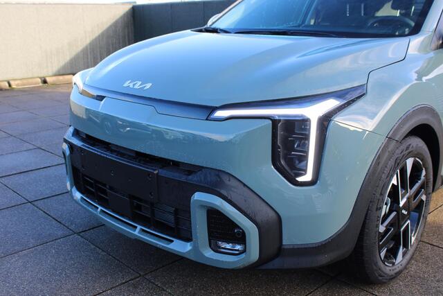 KIA Stonic 1.0 T-GDi MHEV GT-Line Navigatie / stuur en stoel verwarming / Camera