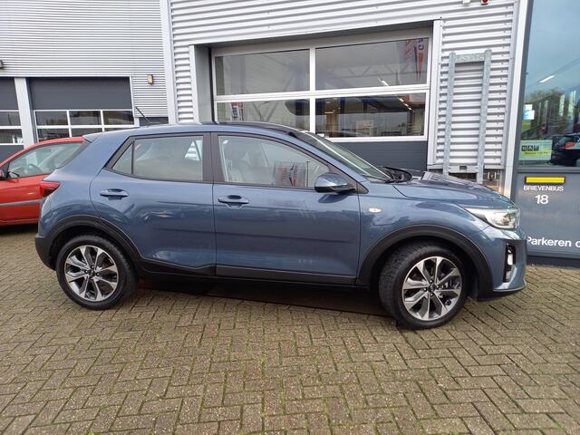KIA Stonic 1.0 T-GDi ComfortPlusLine Navigator - CAMERA + PDC - CARPLAY / ANDROID - NAVI - CRUISE - NL AUTO