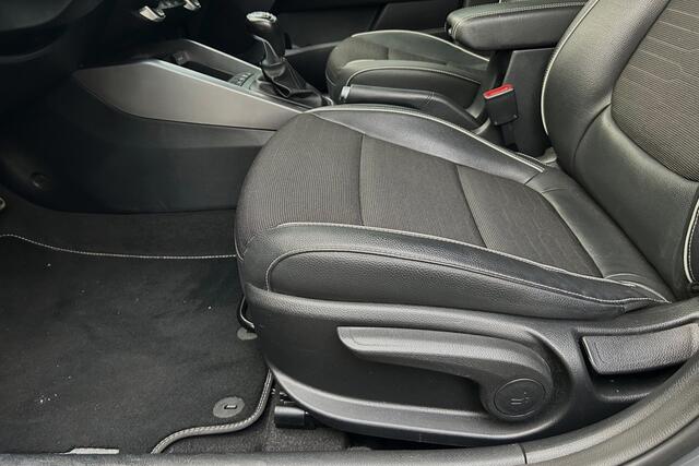 KIA Stonic 1.0 T-GDi MHEV GT-Line ACC WINTER PAKKET 1e eig.!