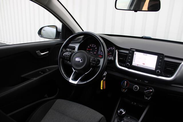 KIA Stonic 1.2 MPi ComfortPlusLine Navigator | Incl. 12 maanden garantie | Navigatie | Achteruitrijcamera | Cruise control | Airco | DAB+ radio | Isofix | Parkeersensoren |