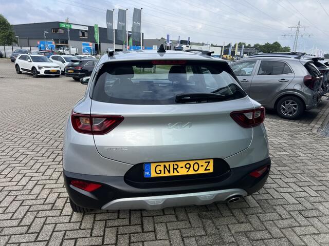 KIA Stonic 1.0 T-GDi MHEV DynamicLine NAVI + CAMERA