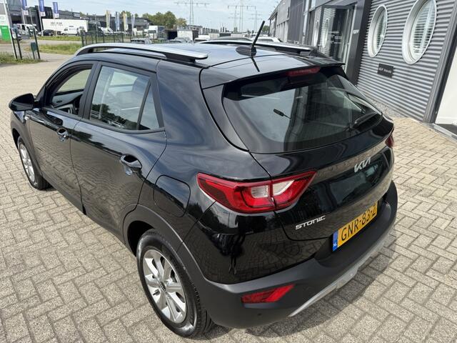 KIA Stonic 1.0 T-GDi MHEV DynamicLine NAVI CARPLAY + CAMERA