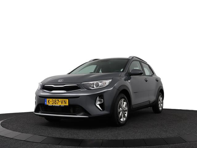KIA Stonic 1.0 T-GDi MHEV DynamicLine - Trekhaak - Apple Carplay/ Android Auto - Cruise Control - Airco - Achteruitrijcamera - Fabrieksgarantie tot 03-2028