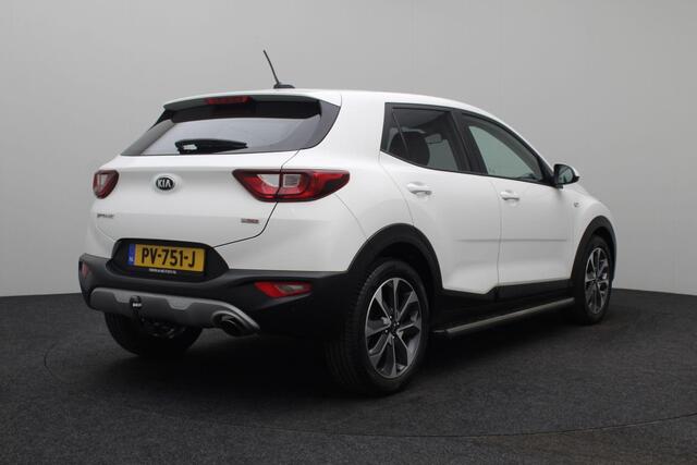 KIA Stonic 1.0 T-GDi ComfortPlusLine Navigator 2017 | Goed Onderhouden | Cruise Control | Trekhaak | Navigatie | DAB Radio | Achteruitrij Camera | Lichtmetalen Velgen | Stuurwiel Bediening | 2 Sleutels | NAP Nationale Autopas