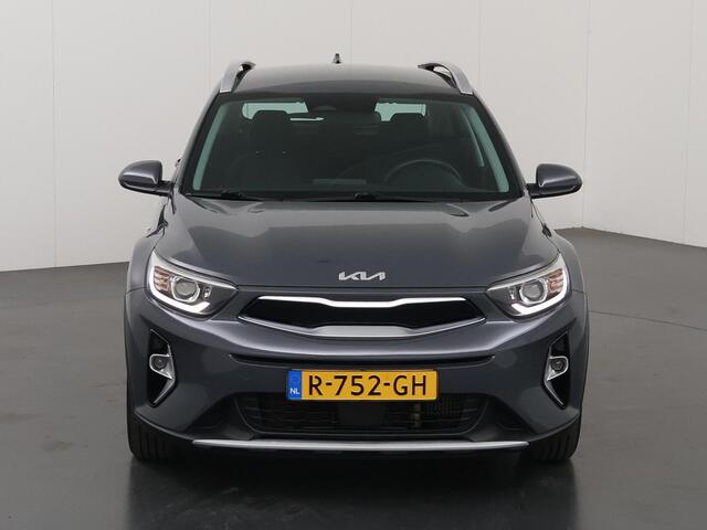KIA Stonic 1.0 T-GDi MHEV DynamicLine | Navigatie | Parkeercamera | Apple Carplay/Android Auto | Climate Control | Cruise control |