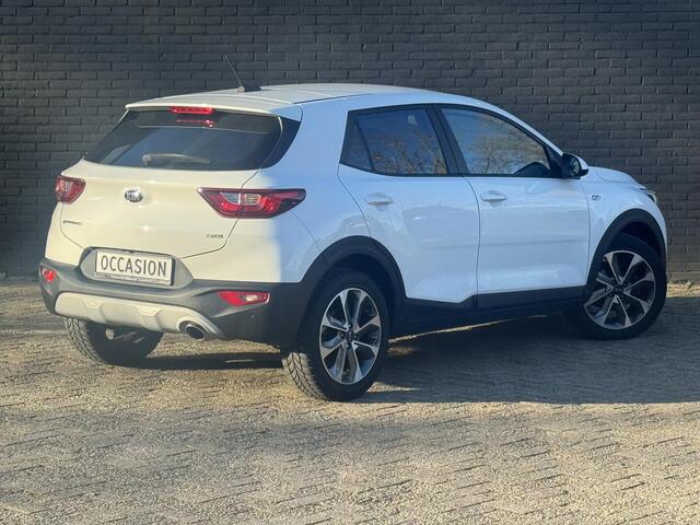 KIA Stonic 1.0 T-GDi ComfortPlusLine Navigator I INCL. ¤ 850,00 AFL.KOSTEN + BOVAG GARANTIE