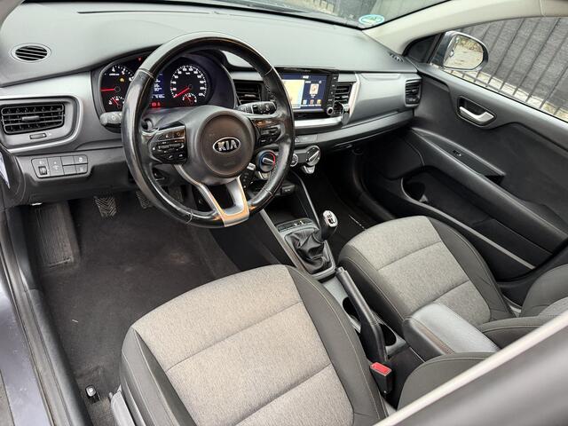 KIA Stonic 1.0 T-GDi DynamicLine Carplay/CAM/LED/Airco/LMV