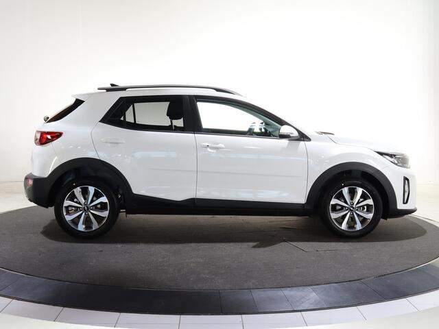 KIA Stonic 1.0 T-GDi MHEV DynamicPlusLine | vanaf ¤ 349,- per maand | Stoel/Stuurwielverwarming | Keyless | Navigatie | Achteruitrijcamera | Climate control