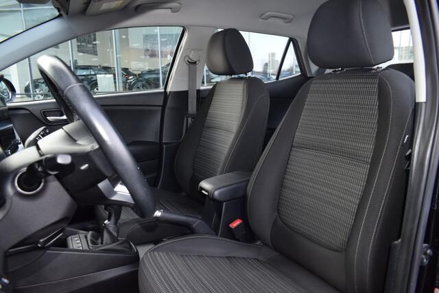 KIA Stonic 1.0 T-GDi MHEV DynamicLine Airco | Cruise Control | Achteruitrijcamera | 10 jr. Garantie t/m 28-02-2032