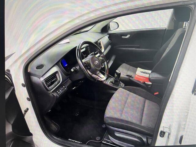 KIA Stonic 1.0 T-GDi DynamicLine Trekhaak All-Season