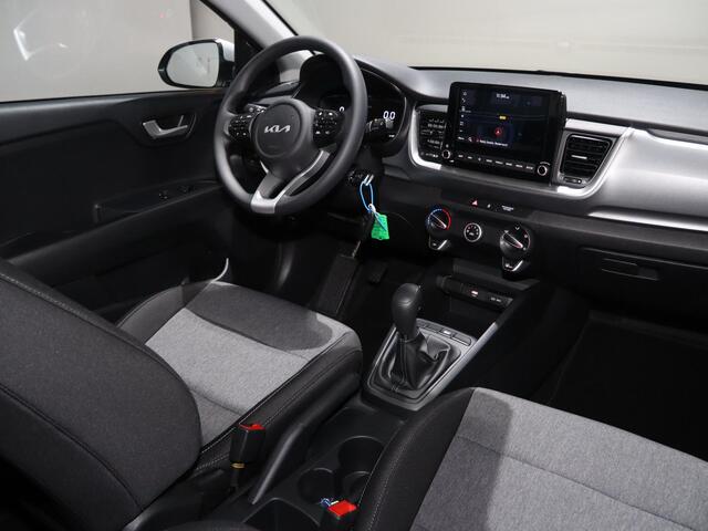 KIA Stonic 1.0 T-GDi MHEV ComfortLine | Achteruitrijcamera | Parkeersensoren achter | Navigatiesysteem | Cruise control | Actieve rijbaanassistentie |