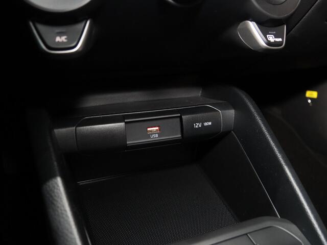 KIA Stonic 1.0 T-GDi MHEV ComfortLine | Achteruitrijcamera | Parkeersensoren achter | Navigatiesysteem | Cruise control | Actieve rijbaanassistentie |