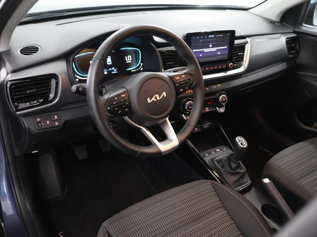 KIA Stonic 1.0 T-GDi MHEV DynamicPlusLine | Keyless | Navigatie | Parkeercamera | Apple Carplay/Android Auto | Climate Control |